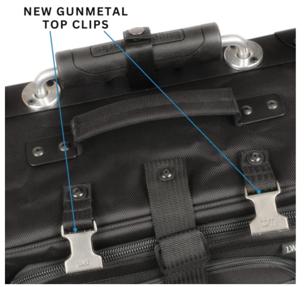 Stealth Premier 22" 737 Rolling Bag - Image 5